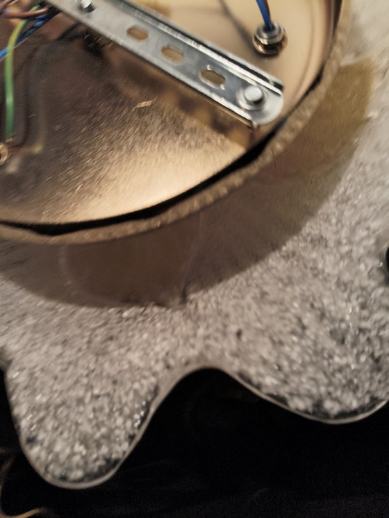 Image 1 of Vintage design modernist glazen bloemen Murano plafonnière toegeschreven aan Barovier et Toso