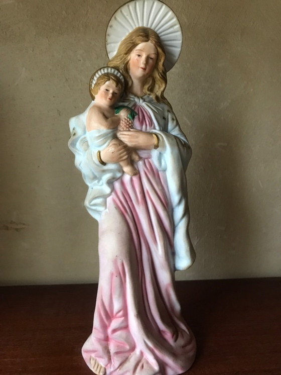 Image 1 of Porseleinen beeld Maria met soort
