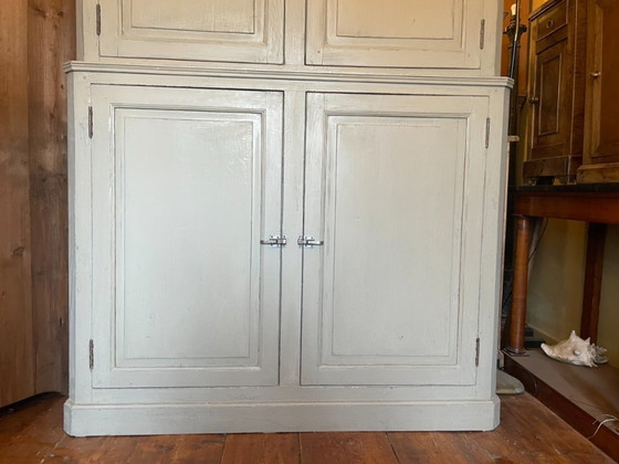 Image 1 of Vitrine haute de cuisine 266 cm, style français