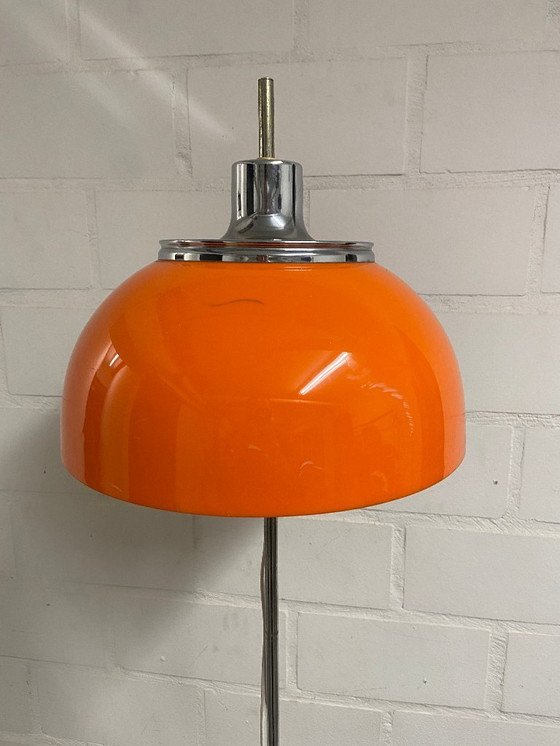 Image 1 of Vintage Harvey Guzzini Faro Vloerlamp oranje