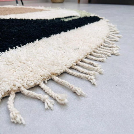Moroccan Azilal Round Wool Rug 200/200cm – Rugs & carpets (photo 7 of 10)