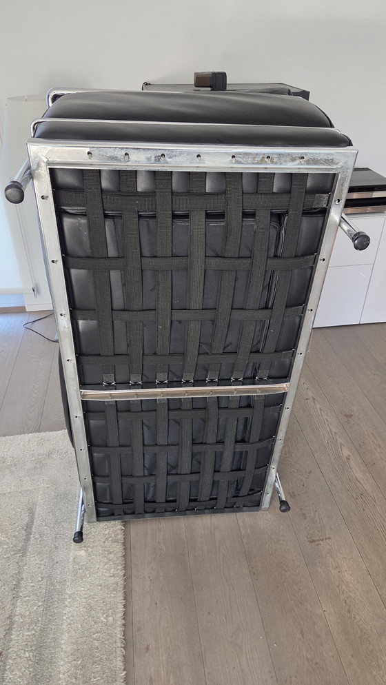 Image 1 of Le Corbusier LC2 - 2-Sitzer