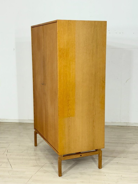 Image 1 of Bellissimo armadio / armadio in rovere per la biancheria / armadio IKEA / armadio vintage