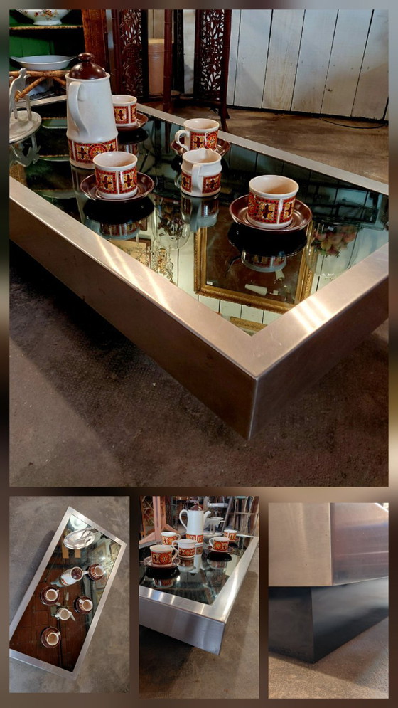 Image 1 of Mesa de centro de diseño de los años 70