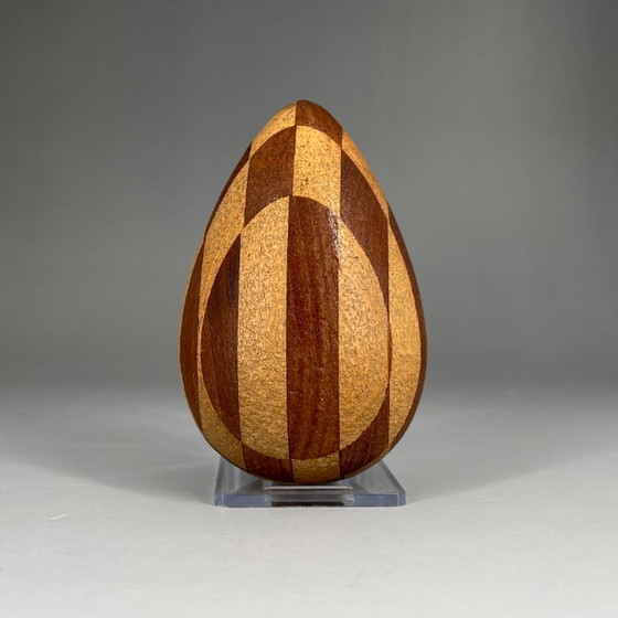 Image 1 of Vintage houten sculptuur, eivormig, in Weense werkplaatsstijl – Koloman Moser / Therese Trethan Art
