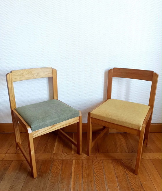 Image 1 of 6 stoelen in Scandinavische stijl, gemaakt van iepenhout en stof.