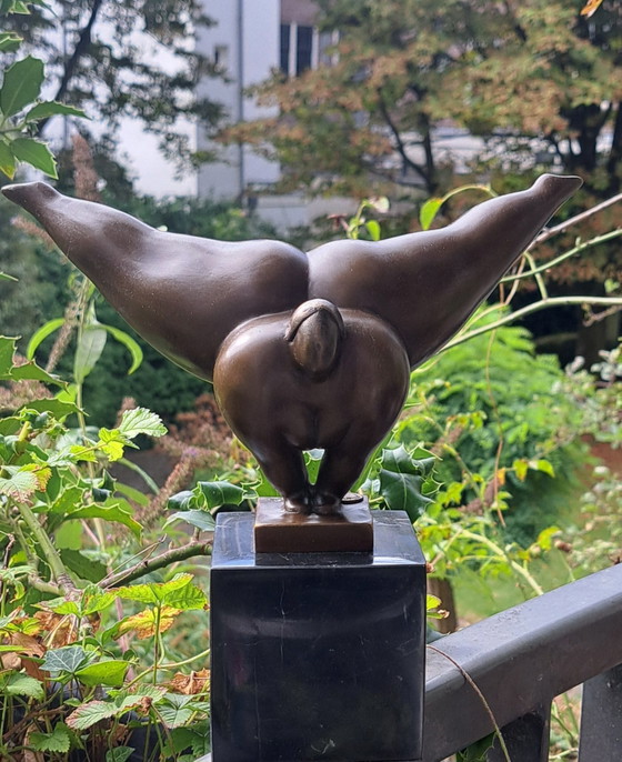 Handstand, A Bronze Statue of a Lady in Botero Style – Sculpture (photo 4 of 10)
