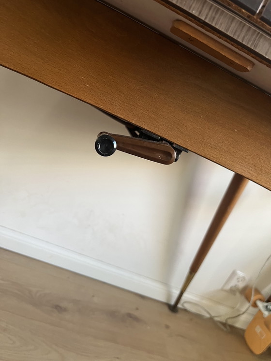 Image 1 of Mesa de centro años 50