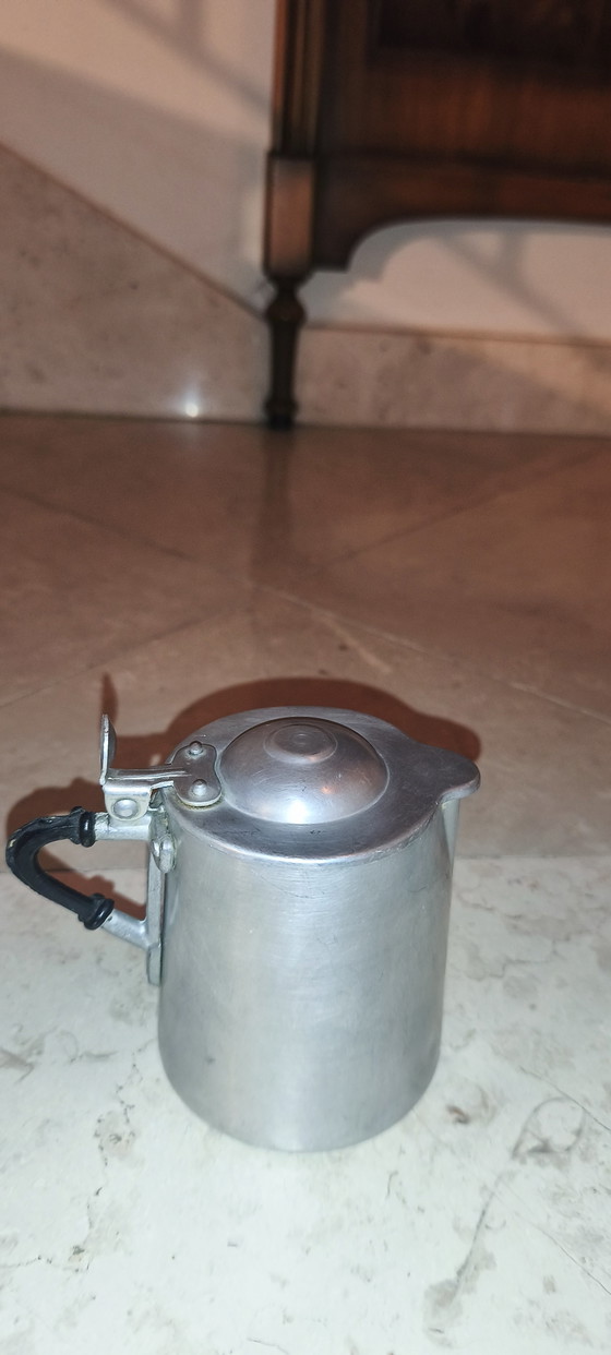 Set antiker Moka-Kannen mit aufgesetztem Milchkessel – Küchenzubehör, Plastic, Aluminium (photo 8 of 9)