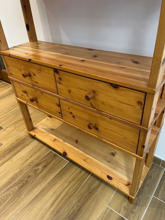 Image 1 of Grande scaffale/libreria in pino degli anni '80/'90