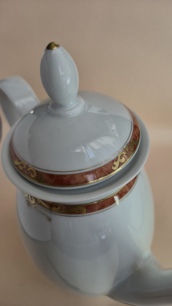 Image 1 of 
Bruno Evrard porcelain coffee pot - Chalet model - fine gilding