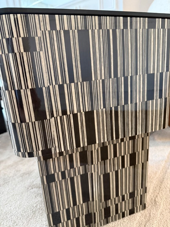 New side table – Glass (photo 5 of 5)