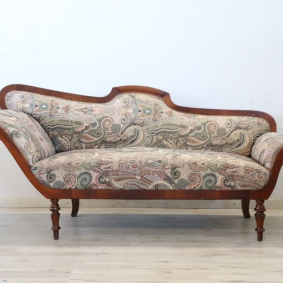 Image 1 of Antieke kleine sofa of chaise longue van walnoothout, Italië, 19e eeuw
