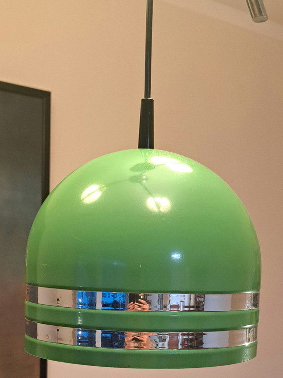 Image 1 of Richard Essig Pendant Lamp – Space Age Classic (Green / Chrome)