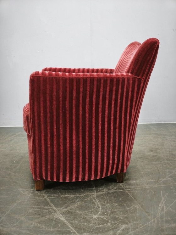 Image 1 of Fauteuil lounge sculptural en velours, style danois moderne des années 1950