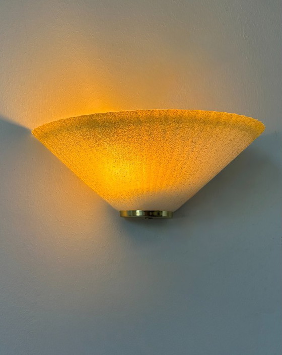 Image 1 of Coppia di applique vintage a conchiglia, vetro e ottone, Francia, 1970