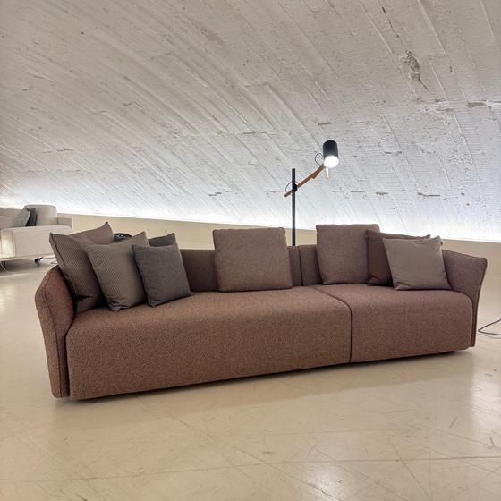 Image 1 of Indera Float 3-seater sofa