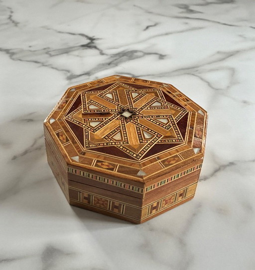 Moroccan marquetry box