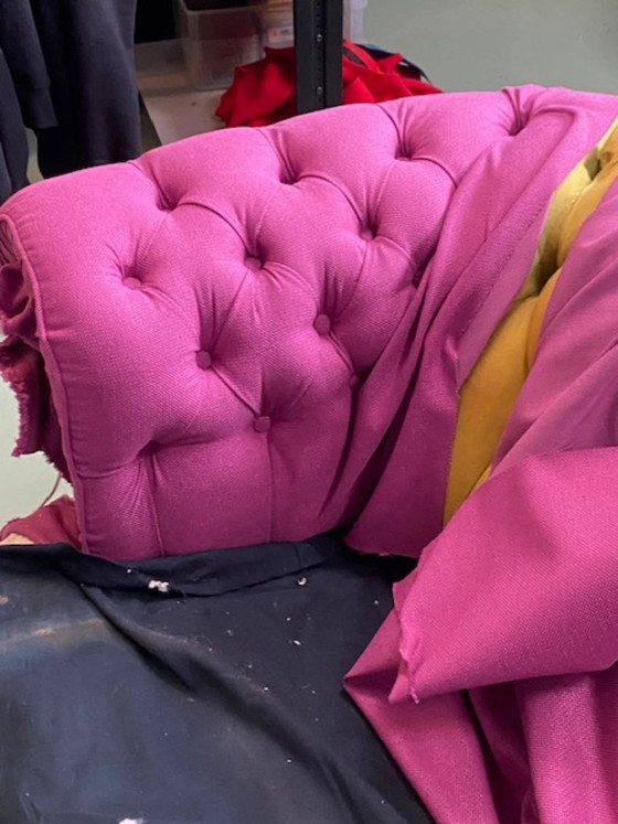 Image 1 of Chesterfield ristrutturato
