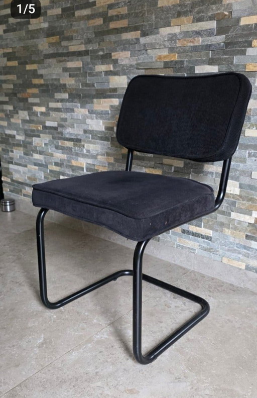 Set di 6 sedie con struttura tubolare ed elegante rivestimento nero. – eetkamerstoelen, Metal, Textile