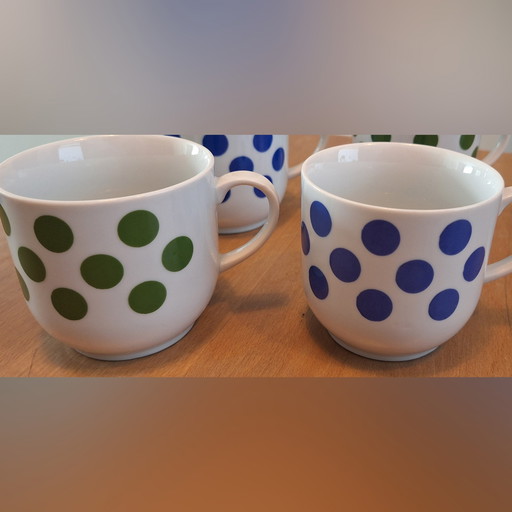 4 mugs Bareuther Bavaria Waldsassen

Dimensions 8 cm high, diameter 9 cm

#bavariawaldsassen #bavaria #bareuther #bar