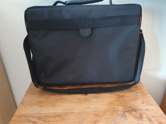 Wenger the Patriot, Laptoptasche, max. 17", neuwertig – Laptoptaschen, Polyester, Nylon (photo 3 of 11)