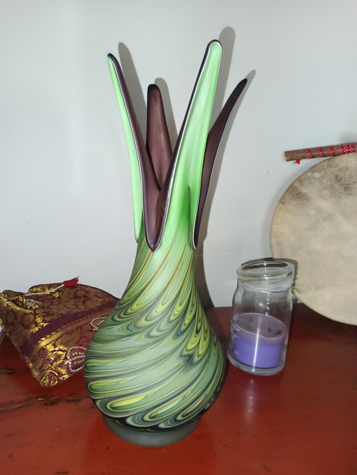 Vase zarrin