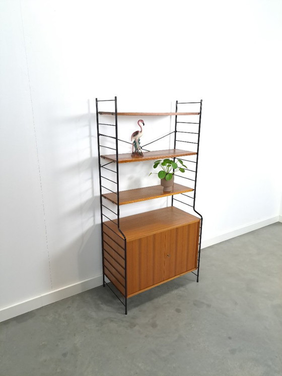 Image 1 of Armario modular WHB de diseño en teca con tres estantes