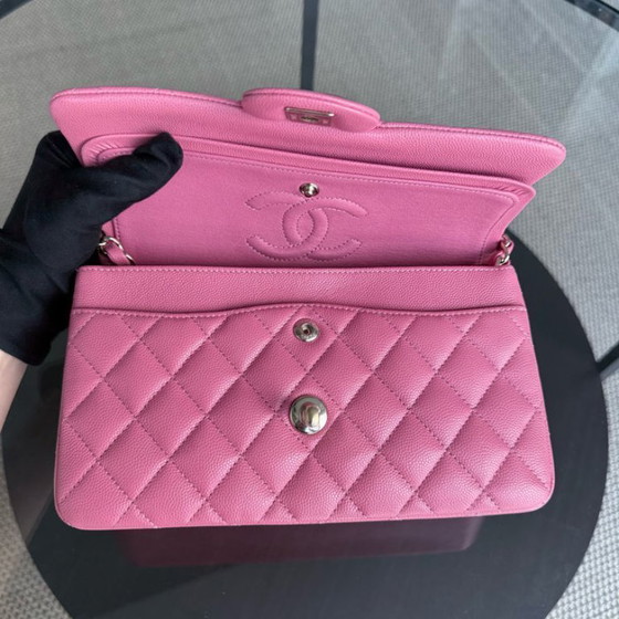 Image 1 of Bolso Chanel Classic Flap pequeño - Caviar 23CM, piel de becerro granulada acolchada, herrajes de oro rosa, Serie 28