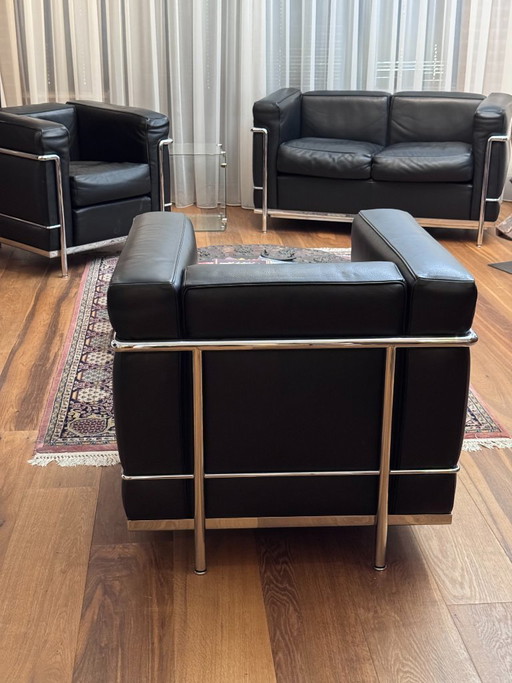 Cassina LC2 Set: 2 Fauteuils + 2-Zits Bank – Leather, Metal