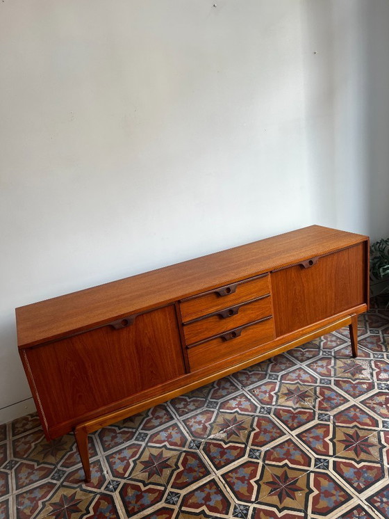 Image 1 of Buffet moderne Mid Century - Stonehill Furniture