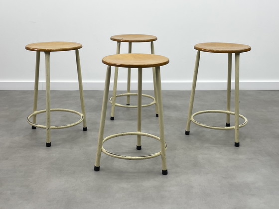 Image 1 of 4 sgabelli da officina industriali vintage