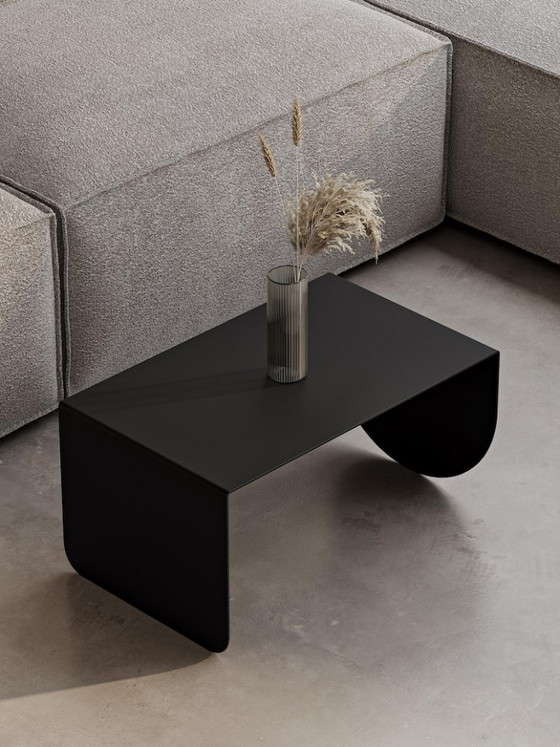 Image 1 of Tavolino da caffè minimalista in metallo | Tavolino moderno per soggiorno | Tavolino bianco e nero | 60x30x37 cm