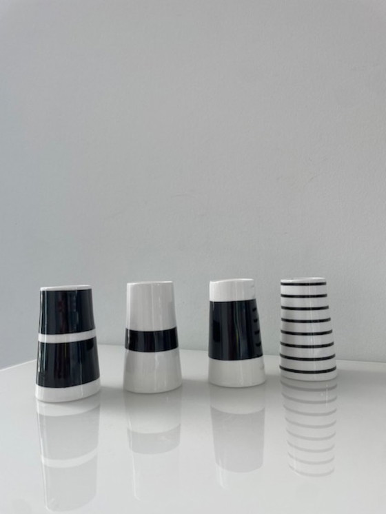 Image 1 of Set of 4 Scandinavian design porcelain egg cups