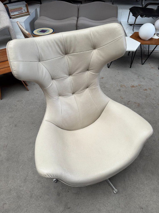 Image 1 of Poltrona Frau Regina