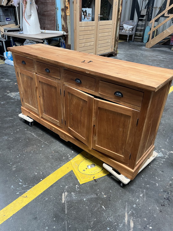 Image 1 of Cómoda de teca