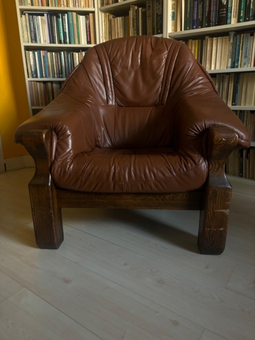 Chaise longue en cuir et chêne au design brutaliste 1970