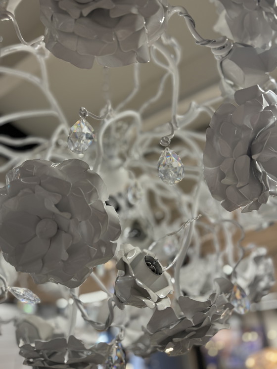 Image 1 of Marque van Egmond Love you Love you not Lustre blanc D100