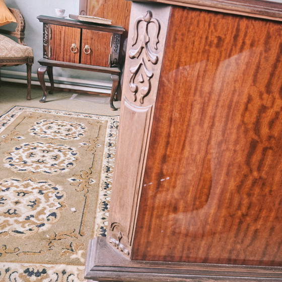 Image 1 of Architecturale Mid-Century Slaapkamer-Suite – 3m Geïntegreerd Wandconcept – Hoogglans "Puzzle-Fit" Design