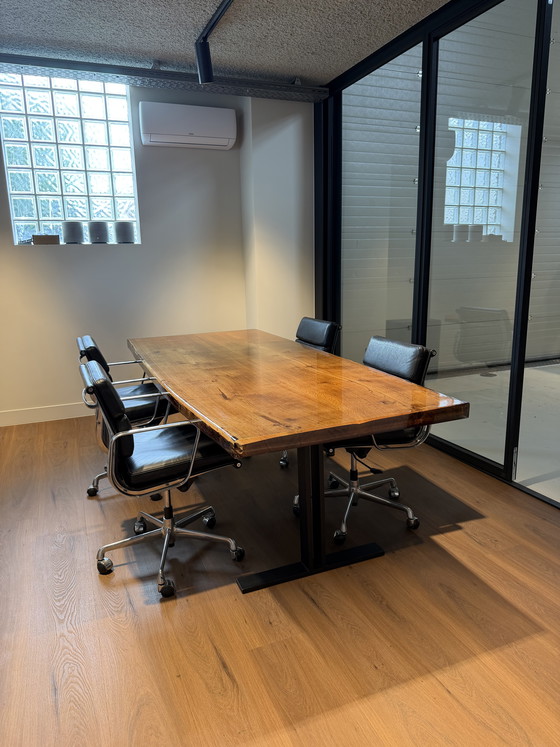 Image 1 of Lot de 4 - Coussins Eames ICF EA217 Softpad en cuir noir et aluminium