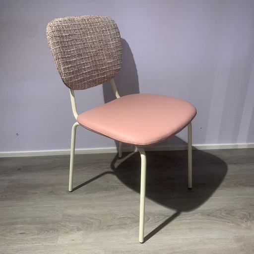 Moore set of 3 – Bert Plantagie, eetkamerstoelen, Textile, Lambskin