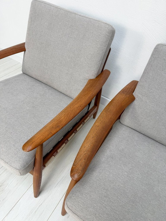 Image 1 of 1/2 Poltrona danese in teak anni '60 – Poltrona lounge di metà secolo con rivestimento nuovo