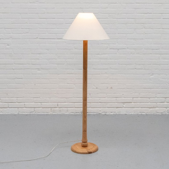 Image 1 of Pine Vloerlamp Solbackens Svarveri