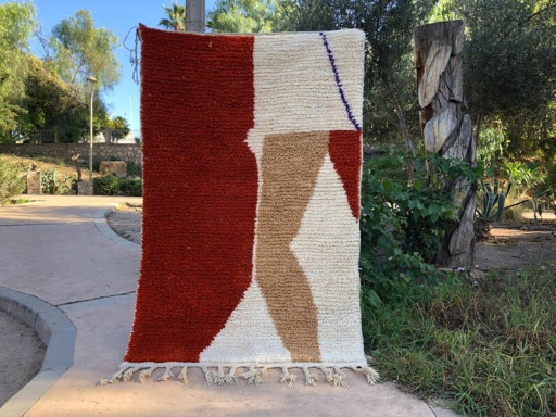 Auténtica Alfombra Bereber Marroquí Tejida a Mano 150/250cm