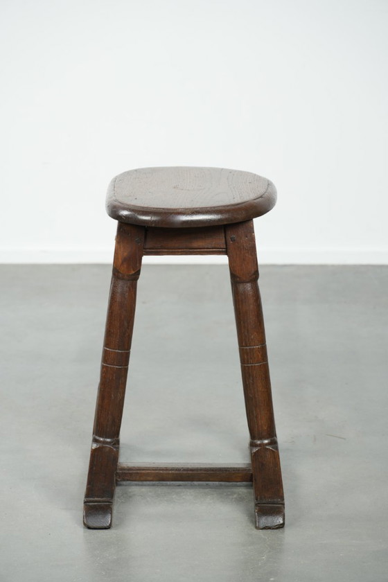 Image 1 of Taburete especial antiguo de roble holandés