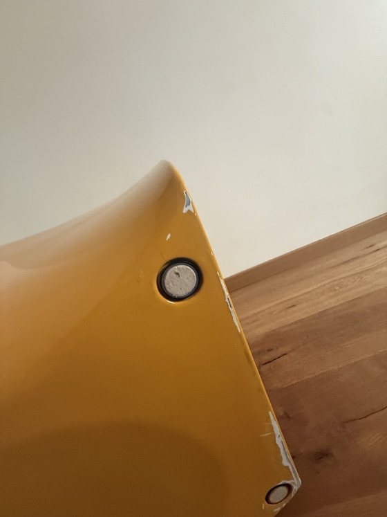 Fauteuil SIGN inspiré/outdoor par Piergiorgio Cazzaniga pour MDF Italia – Jaune laqué – Chaises & fauteuils (photo 12 of 12)