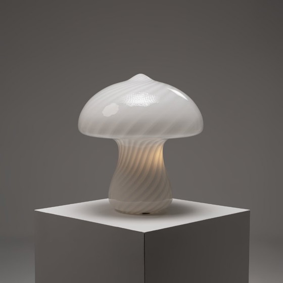Image 1 of Murano Glass "Mushroom" Table Lamp