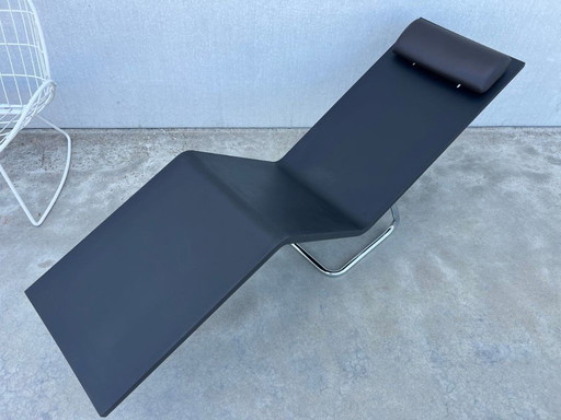 Vitra MVS chaise