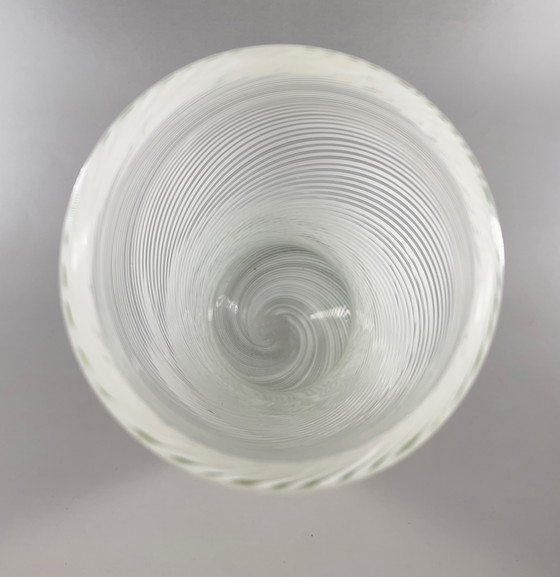Image 1 of Mezza Filigrana ( ?), Murano ( ?) Vase en verre