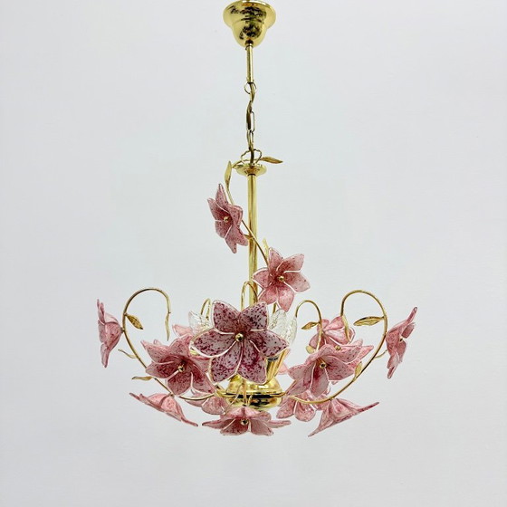 Murano rosa Glasblumen-Kronleuchter, 1970er Jahre, Metall (Foto 7 von 15)